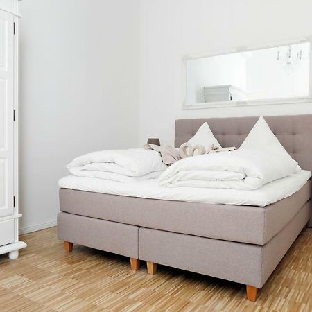 Sc 02 By Rockchair Apartments L Superhost Status L 4 Bedrooms Boxspringbeds 2 Bathrooms Balcony Elevator - Cozy Family & Business Flair Welcomes You! Berlin Eksteriør bilde